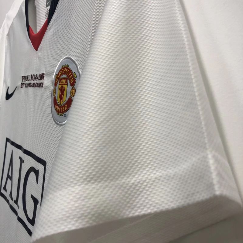 Retro Manchester United 2008-2009 UCL edition away game - Image 8