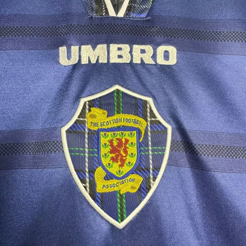 Retro Scotland national 1998-2000 away game - Image 9