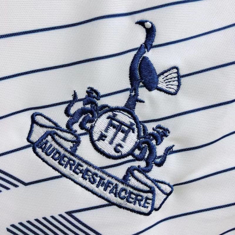 Retro Tottenham Hotspur 1986 home game - Image 10