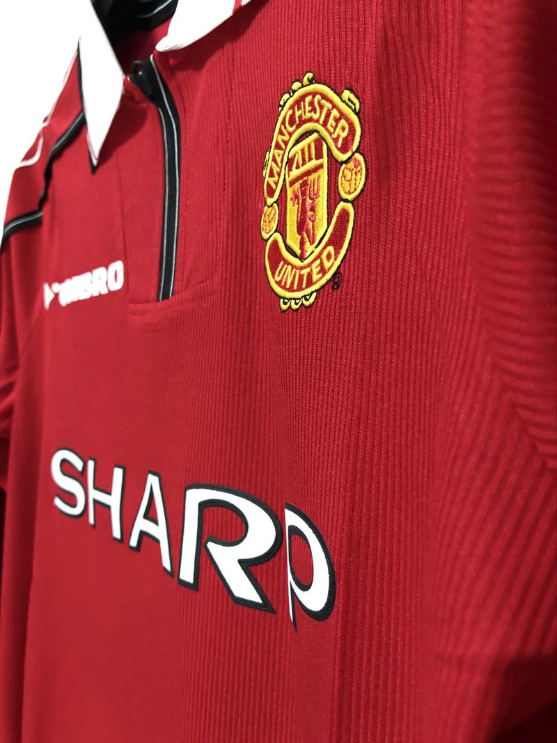 Retro Manchester United 1998 home Long Sleeve - Image 7