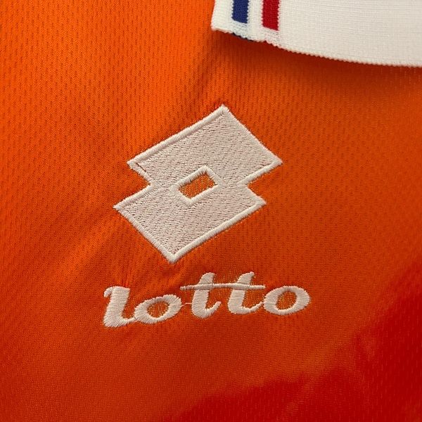 Retro Netherlands national 1996 home game - Image 7