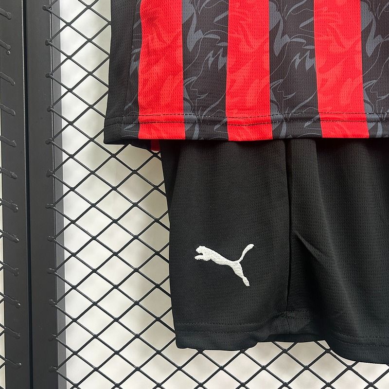 Kid Size AC Milan 2025-2026 home game - Image 7