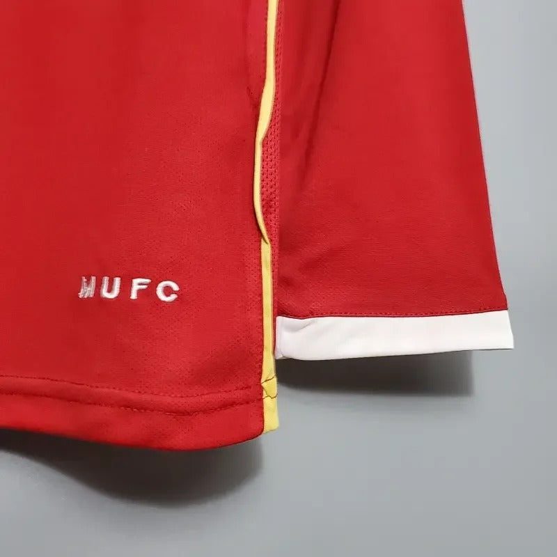 Retro Manchester United 2006-2007 home Long Sleeve - Image 8
