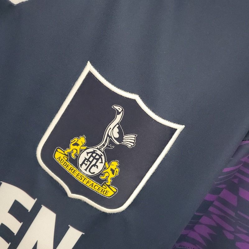Retro Tottenham Hotspur 1994-1995 away game - Image 6