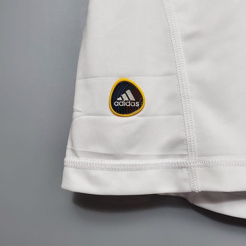 Retro Real Madrid 2010-2011 home game - Image 10