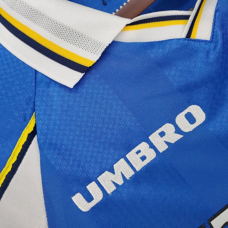 Retro Chelsea FC 1997-1999 home game - Image 7
