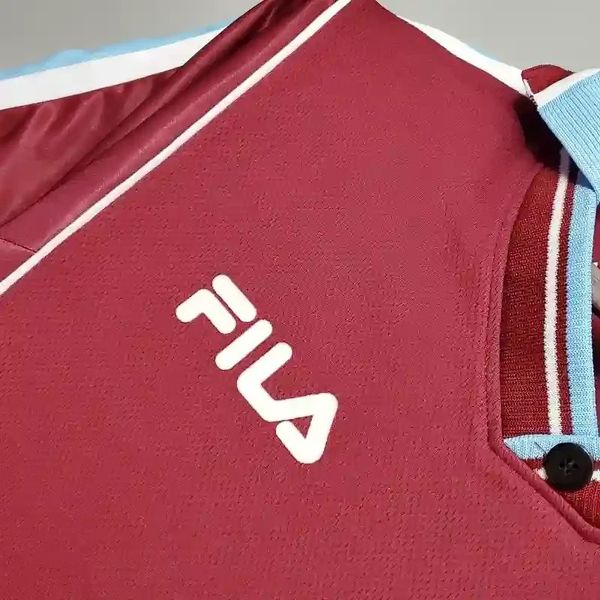 Retro West Ham United 1999-2001 home game - Image 7