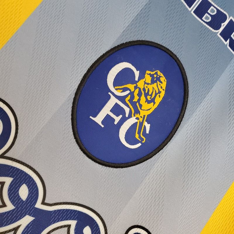 Retro Chelsea FC 1995-1997 away - Image 6