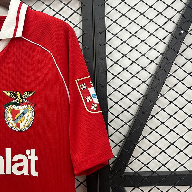 Retro SL Benfica 1994-1995 home game - Image 6