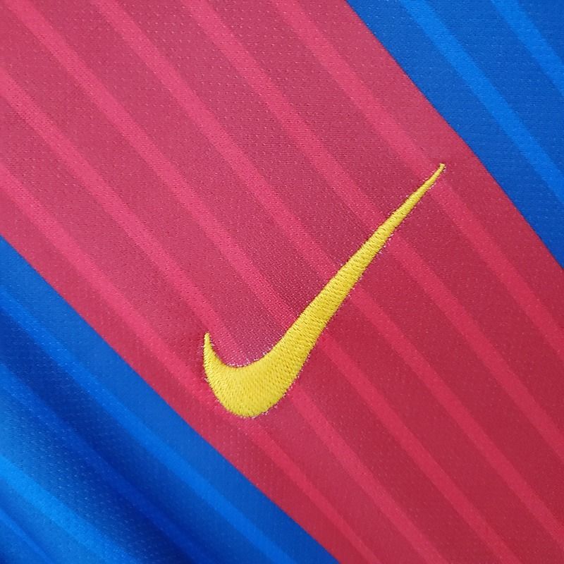 Retro FC Barcelona 2016-2017 home game - Image 8