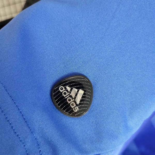 Retro Chelsea FC 2011-2012 home game - Image 7