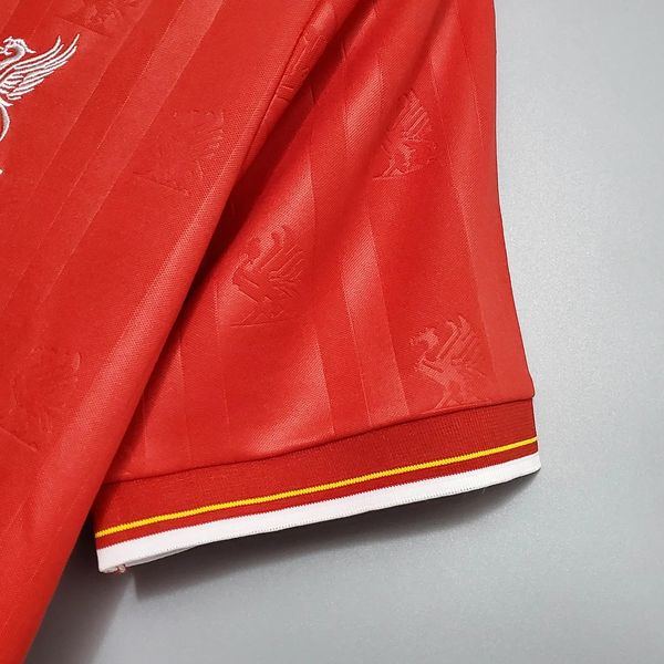Retro Liverpool FC 1985-1986 home game - Image 6