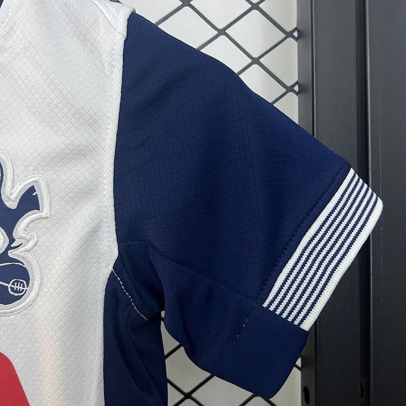 Kid Size Tottenham Hotspur 2024-2025 home game - Image 7