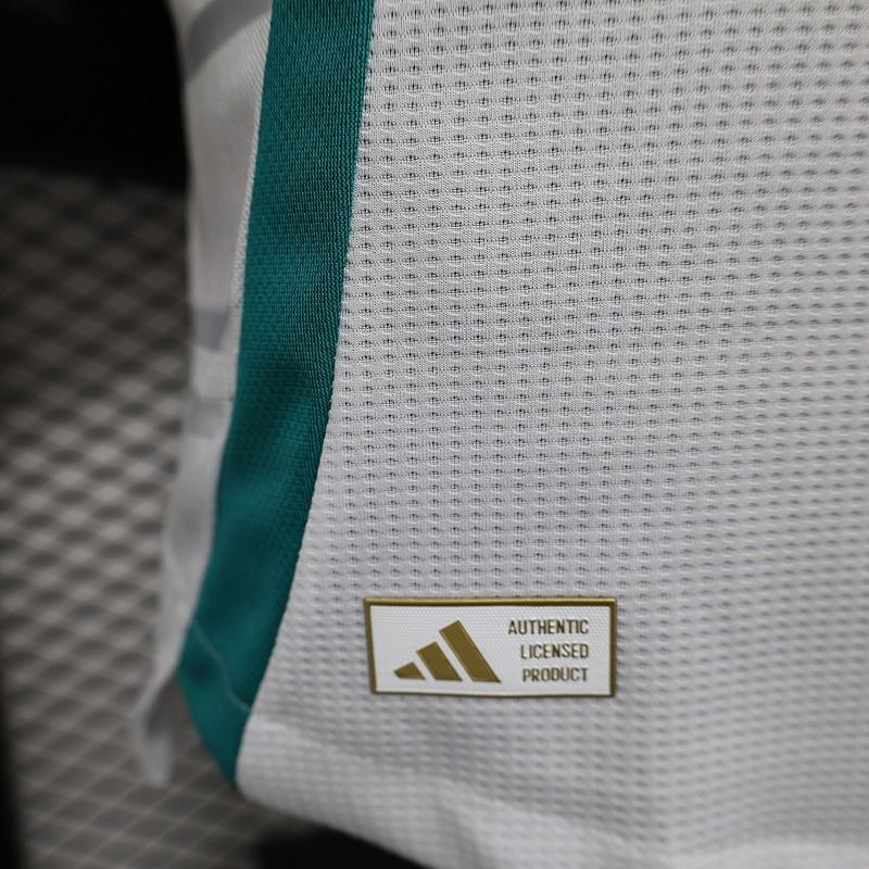Newcastle United 2024-2025 second away player - Image 10