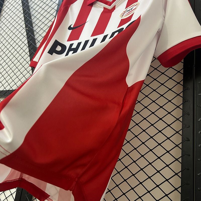 Retro PSV Eindhoven 2000-2001 home - Image 6