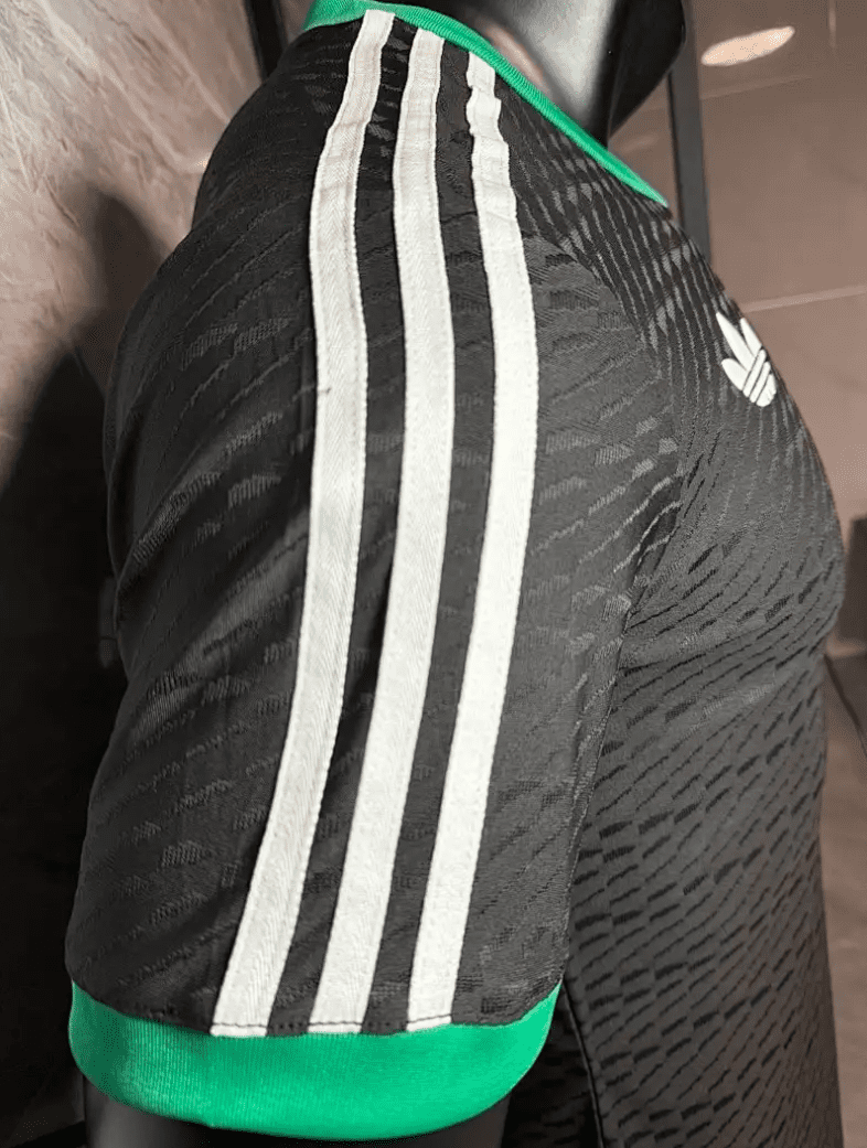2026 World Cup Player Senegal Retro Black Soccer Jersey - Image 6